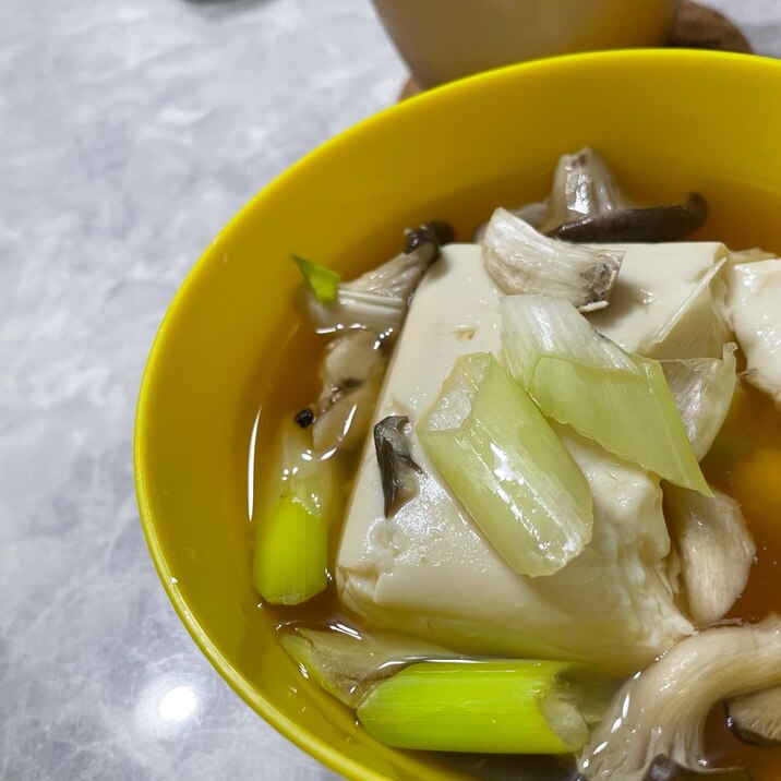 はさみとレンジだけ5分!ホッとうまい湯豆腐ふぅ。。